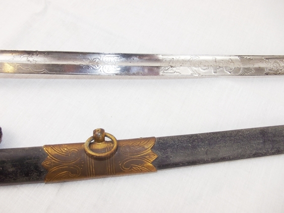 A Royal Navy Volunteer Reserve (RNVR) 1827 Pattern Sword and Scabbard - Image 7