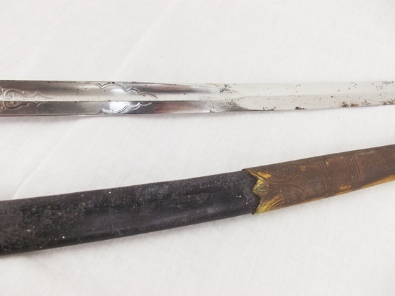 A Royal Navy Volunteer Reserve (RNVR) 1827 Pattern Sword and Scabbard - Image 9