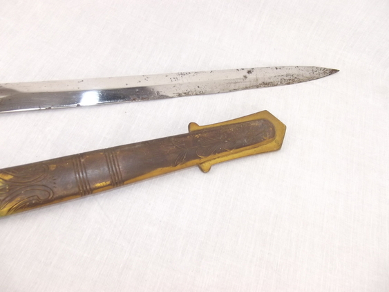 A Royal Navy Volunteer Reserve (RNVR) 1827 Pattern Sword and Scabbard - Image 10