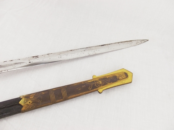 A Royal Navy Volunteer Reserve (RNVR) 1827 Pattern Sword and Scabbard - Image 15