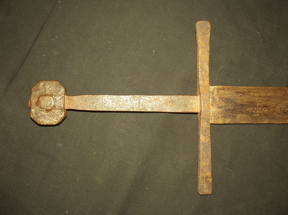 Circa 1470 Venetian Arming Swor - Image 6