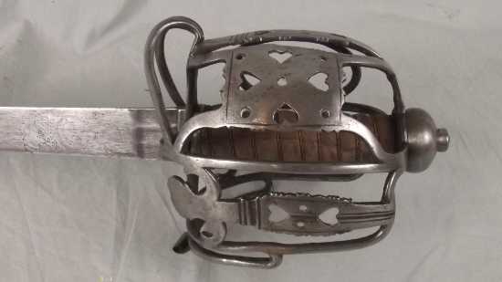 Circa 1750 Napoleonic British Dragoons sword by Harvey - Image 21