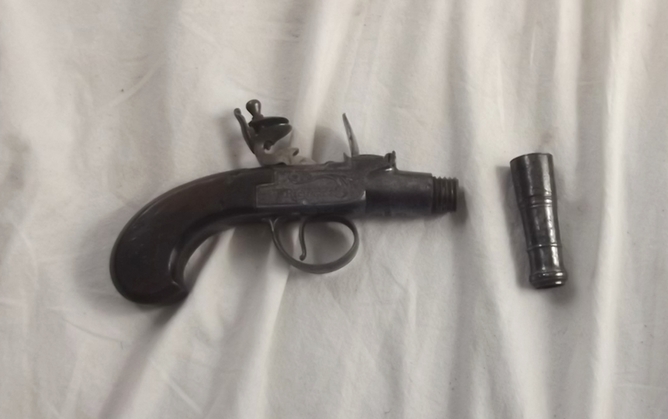 Circa 1800 Pair Flintlock Pocket Pistols By Richards - Image 3