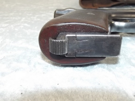 Deactivated M1914 Mauser Pistol And Original Holster - Image 16