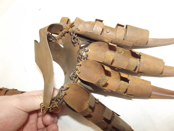 Indo-Persian Tiger Claws - Image 5
