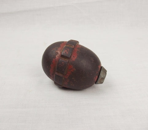 Inert WW1 German M1917 Egg Grenade With Transportation Plug