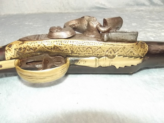 Late 17th Century Spanish Fine Decorated Flintlock Pistol - Image 16