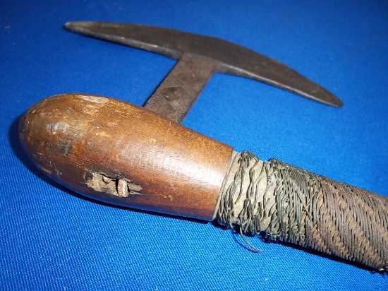 Late 19th Century Zulu Carved Axe - Image 2