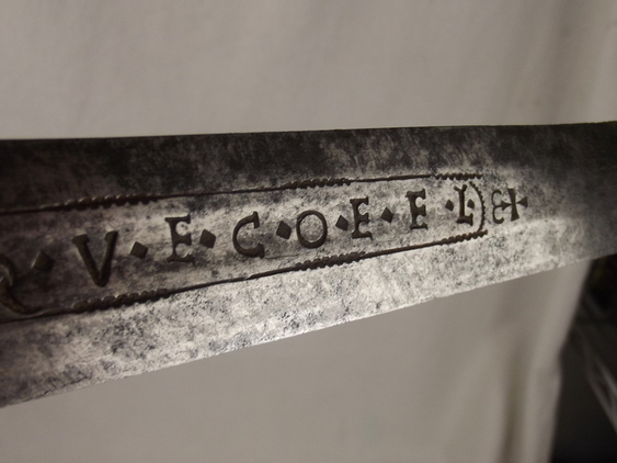 Spanish 1728 Pattern Cavalry Sword - Image 11