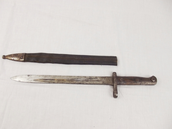 Spanish Mauser Bayonet and Scabbard - Image 8