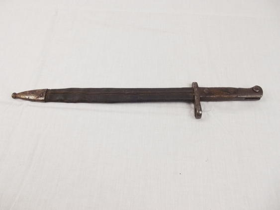 Spanish Mauser Bayonet and Scabbard - Image 7