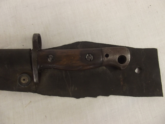 WW1 1907 Wilkinson Bayonet Used As A Jungle Machete Bayonets - Image 4