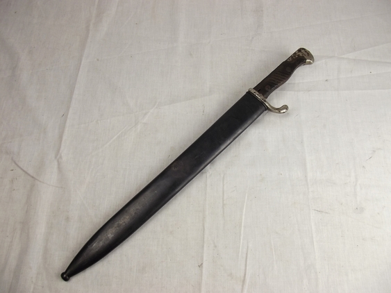 WW1 German G98 Butchers Bayonet in its Scabbard - Image 17