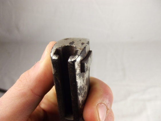 WW1 German G98 Butchers Bayonet in its Scabbard - Image 3