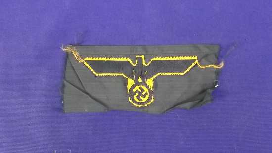 WW2 German Kriegsmarine Officers Raincoat Badge - Image 2