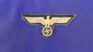 WW2 German Kriegsmarine Officers Tunic Badge