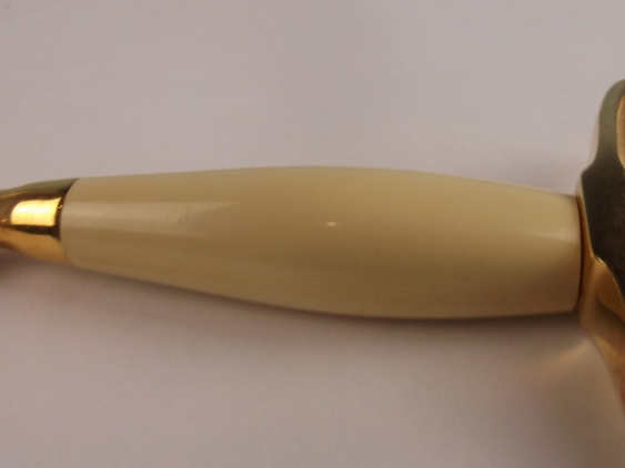 Wilkinson Sword Queen Elizabeth II’s Ruby Jubilee Commemorative Dagger - Image 15