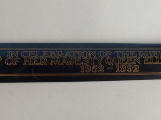 Wilkinson Sword Queen Elizabeth II’s Ruby Jubilee Commemorative Dagger - Image 33