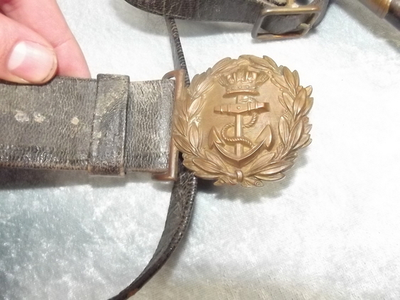 c1830/40 Royal Navy Master of Arms Dress Sword with Scabbard, Knot and Sword Belt - Image 12