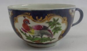 Circa 1785 Worcester Exotic Birds Tea Cup