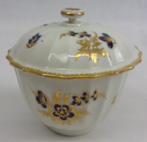Circa 1785 Worcester Blue And Gilt Sucrier Bowl