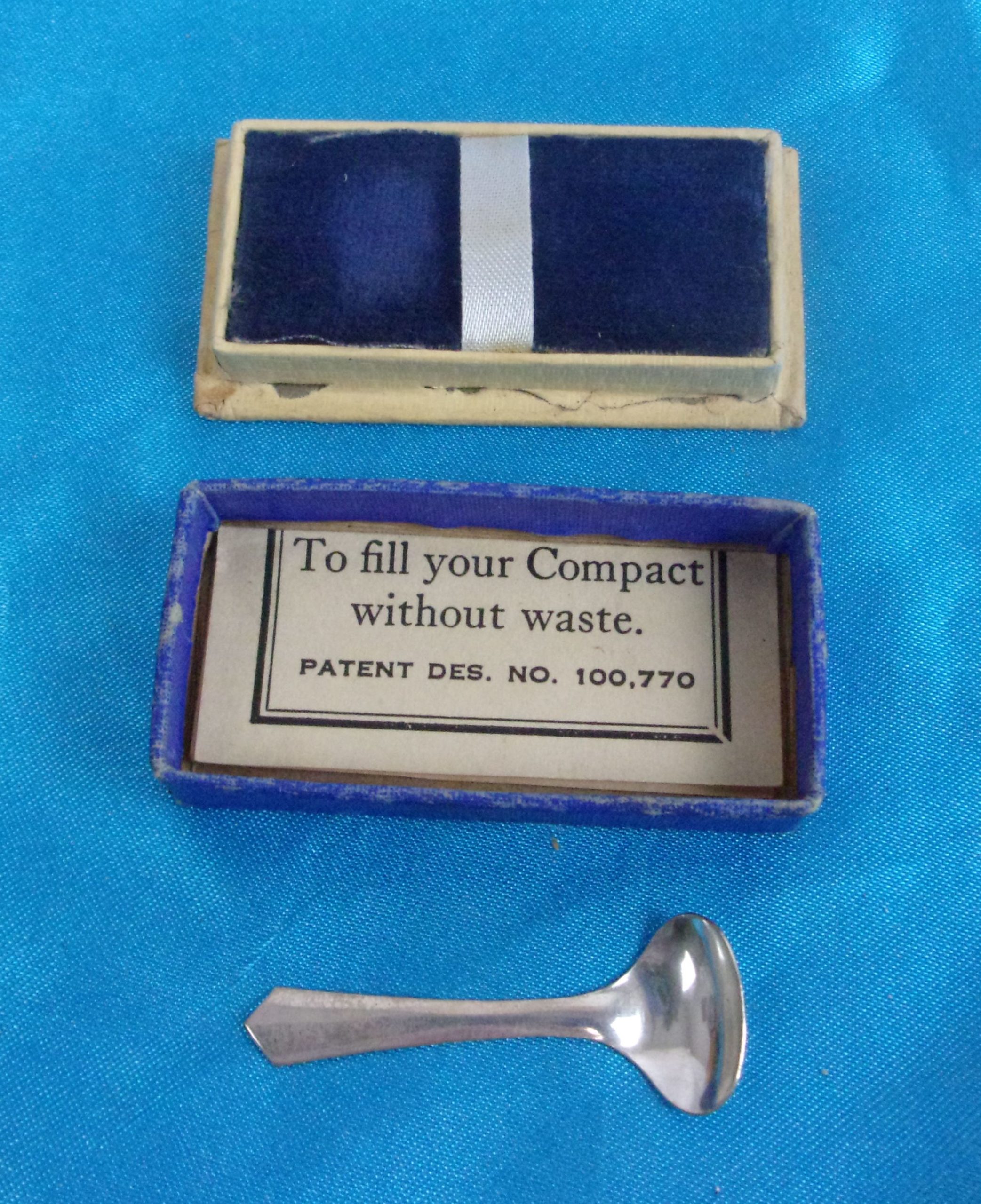 Ladies Sterling Silver Powder Ladle