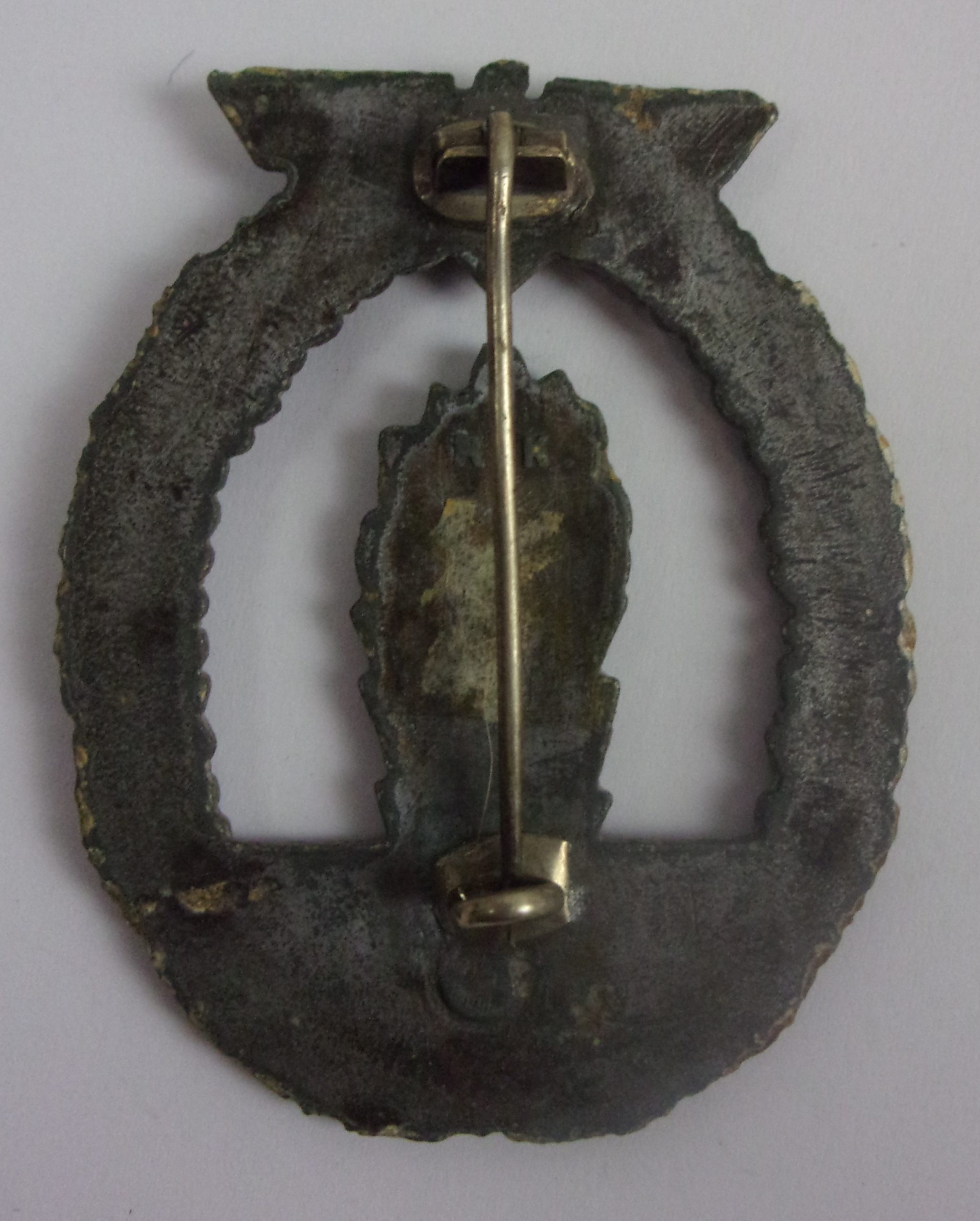 Late War Kriegsmarine Badge By Rudolf Karneth - Image 5