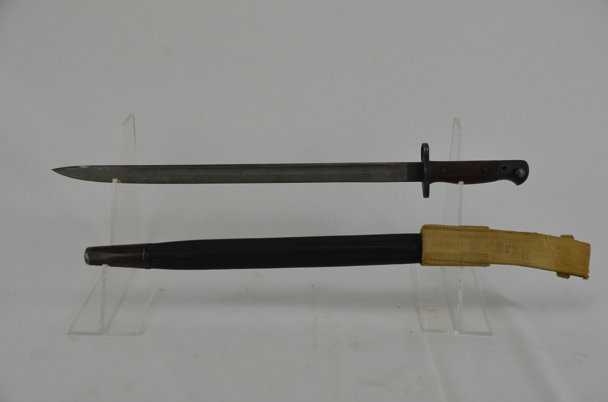 Excellent WW1 1907 Pattern Wilkinson Sword Bayonet and Scabbard - Image 4