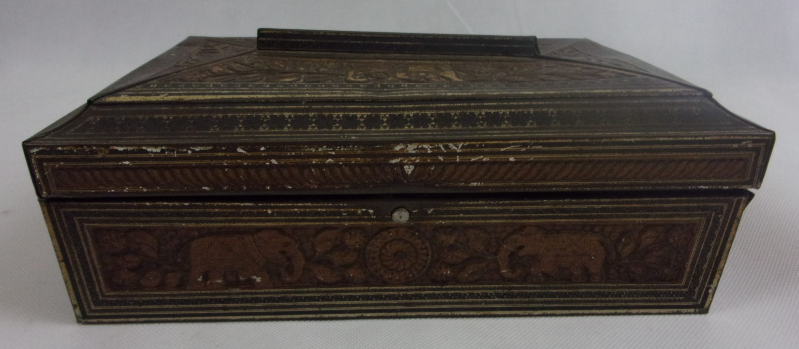 Huntley And Palmer Indian Elephants Casket Biscuit Tin