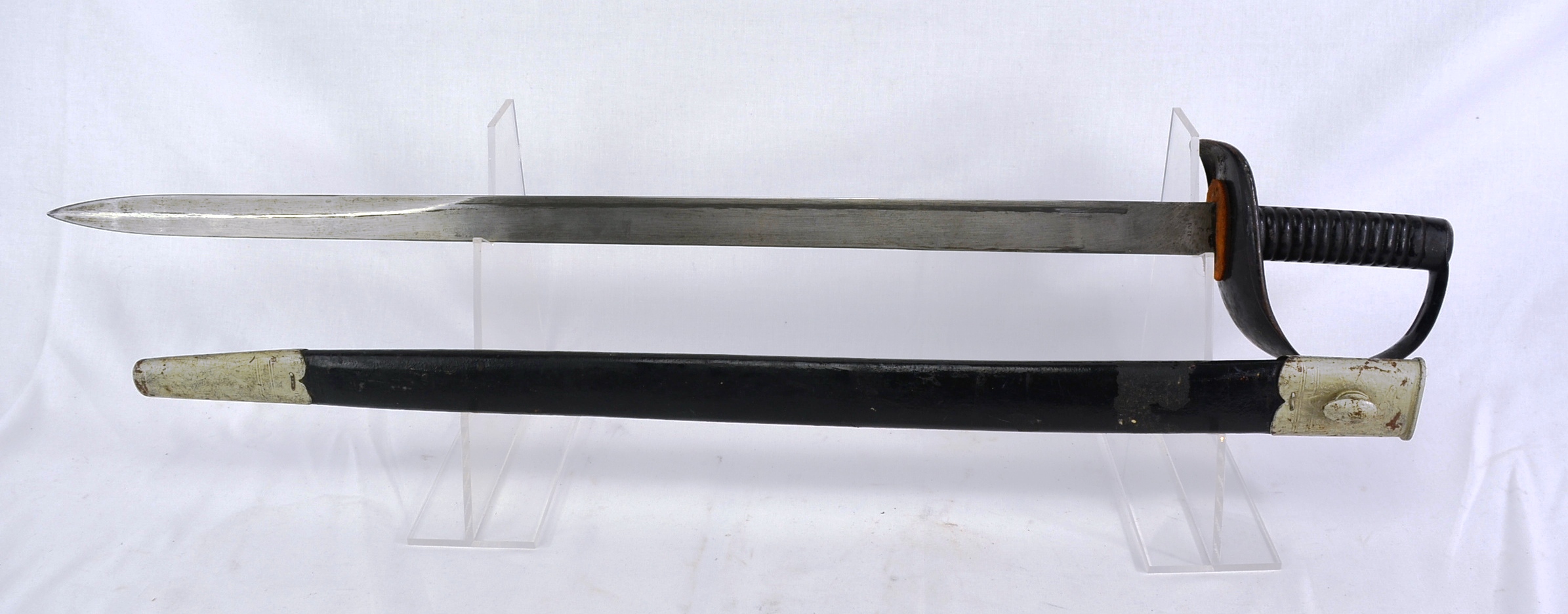 Royal Navy 1889 Pattern Cutlass With Scabbard - Image 4
