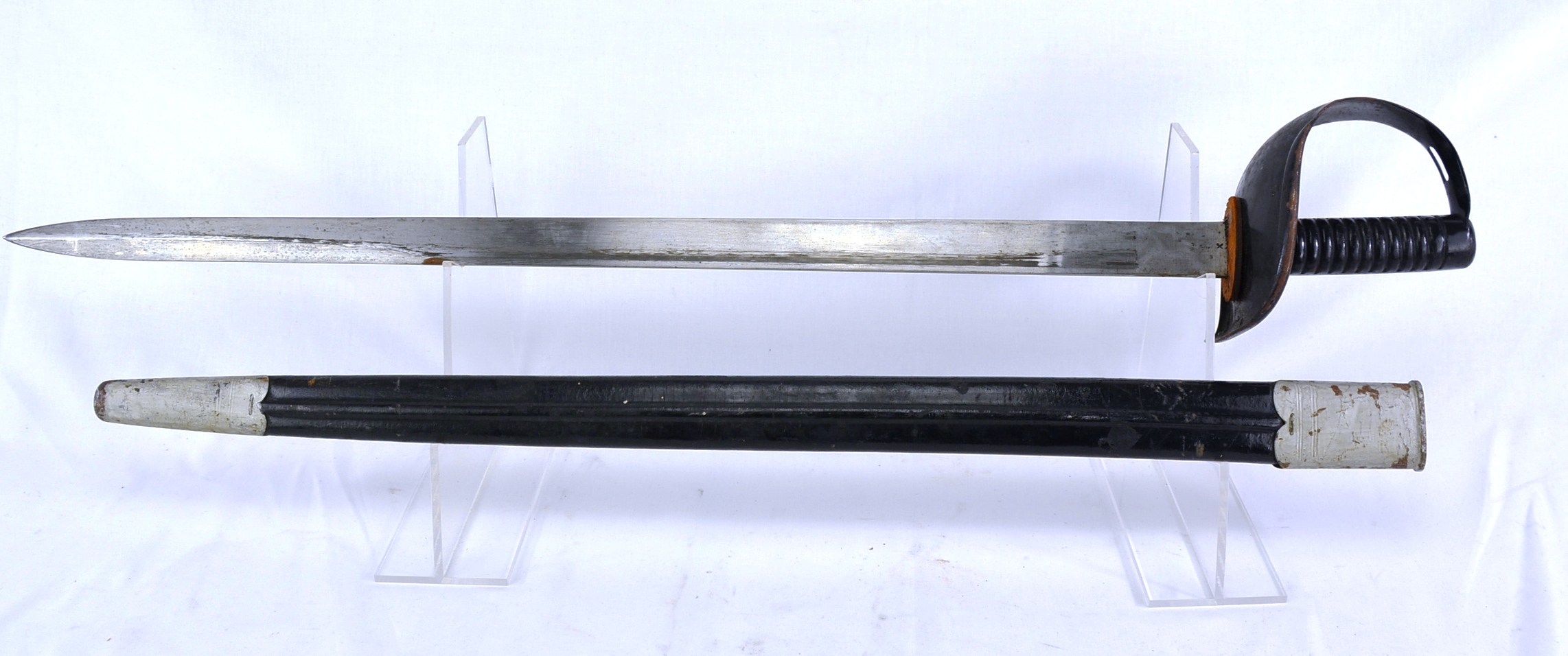 Royal Navy 1889 Pattern Cutlass With Scabbard