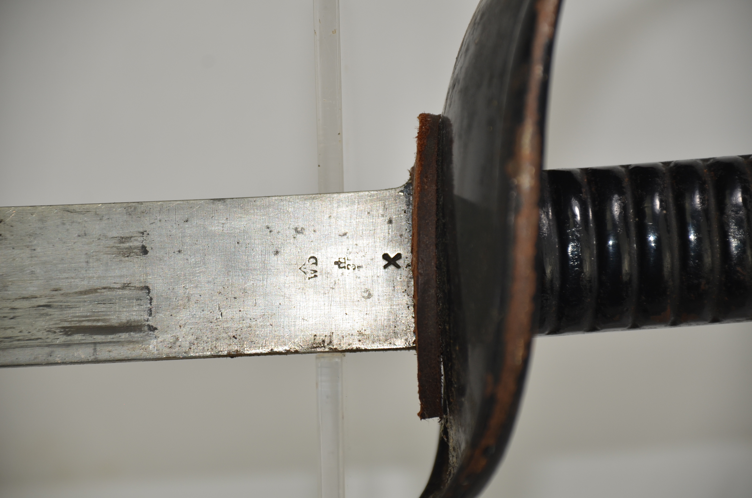 Royal Navy 1889 Pattern Cutlass With Scabbard - Image 6