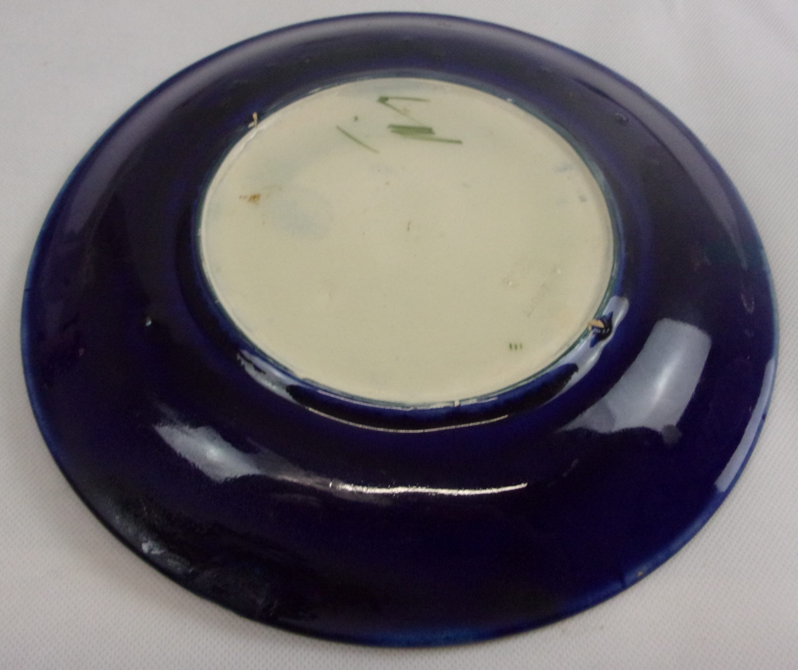 Moorcroft Clematis Pattern Plate - Image 8