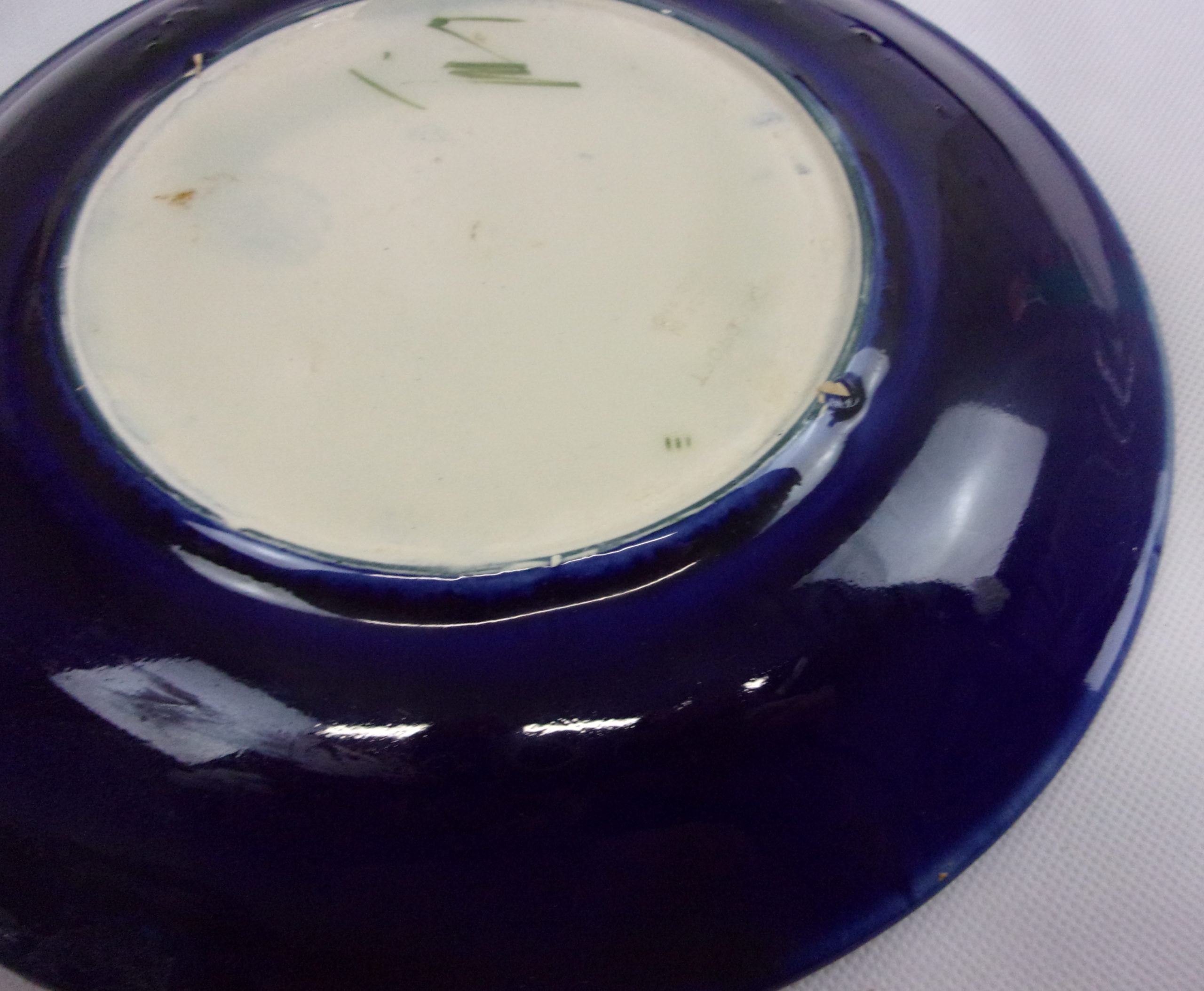 Moorcroft Clematis Pattern Plate - Image 6