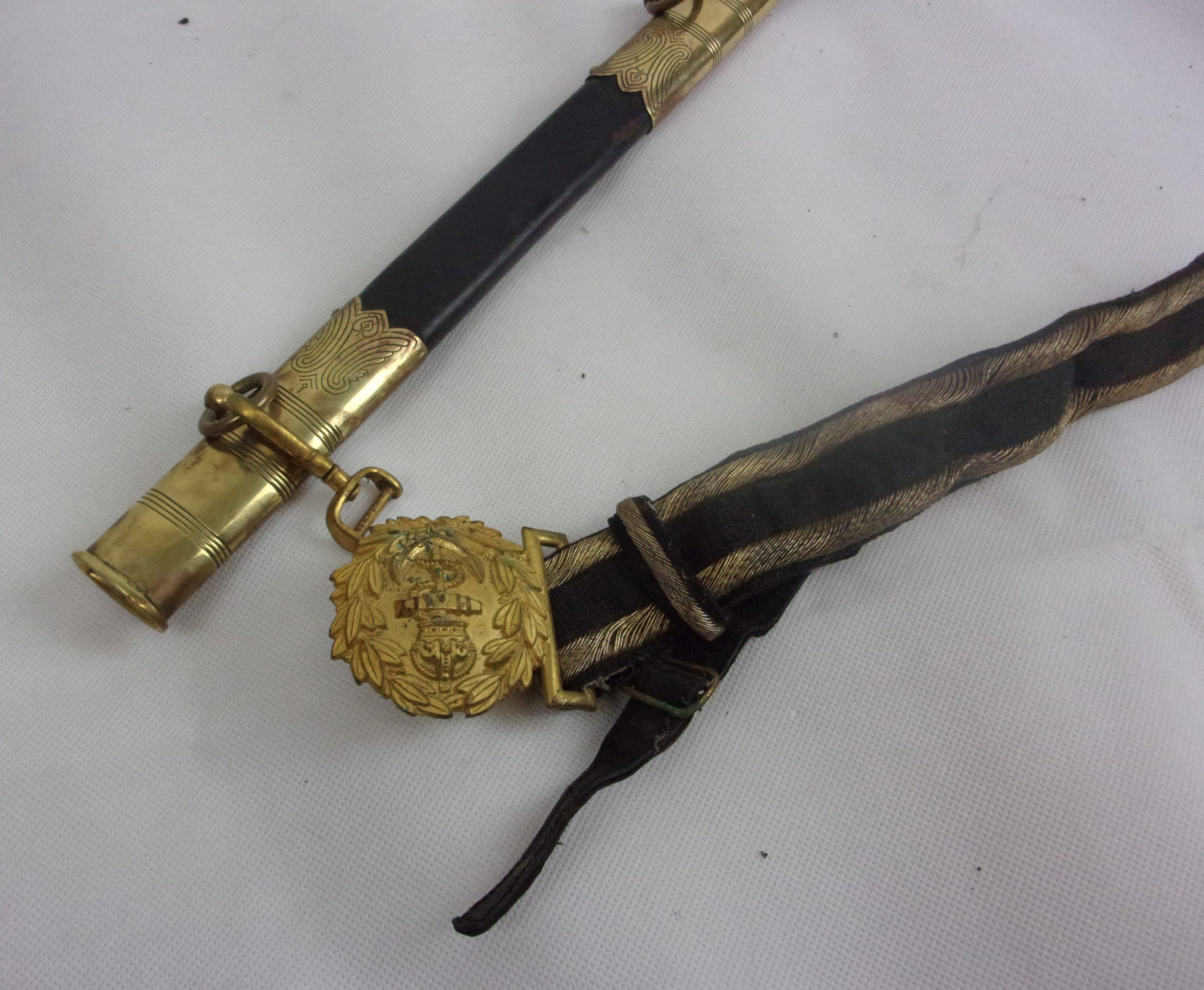 1827 Pattern Royal Navy Sword With QEII Blade, Scabbard And Sword Belt By Wilkinson - Image 4