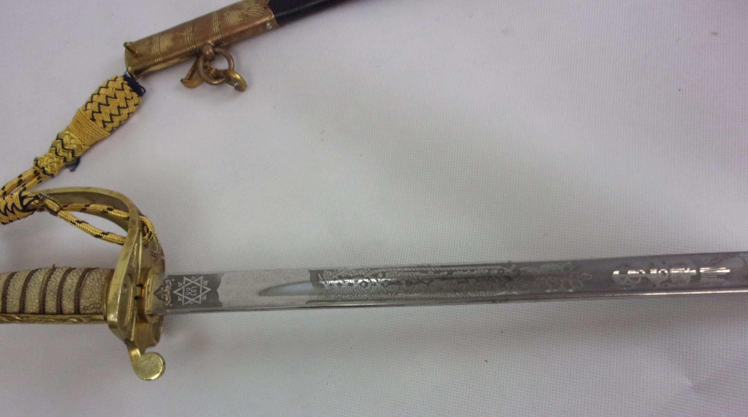 1827 Pattern Royal Navy Sword With QEII Blade, Scabbard And Sword Belt By Wilkinson - Image 9