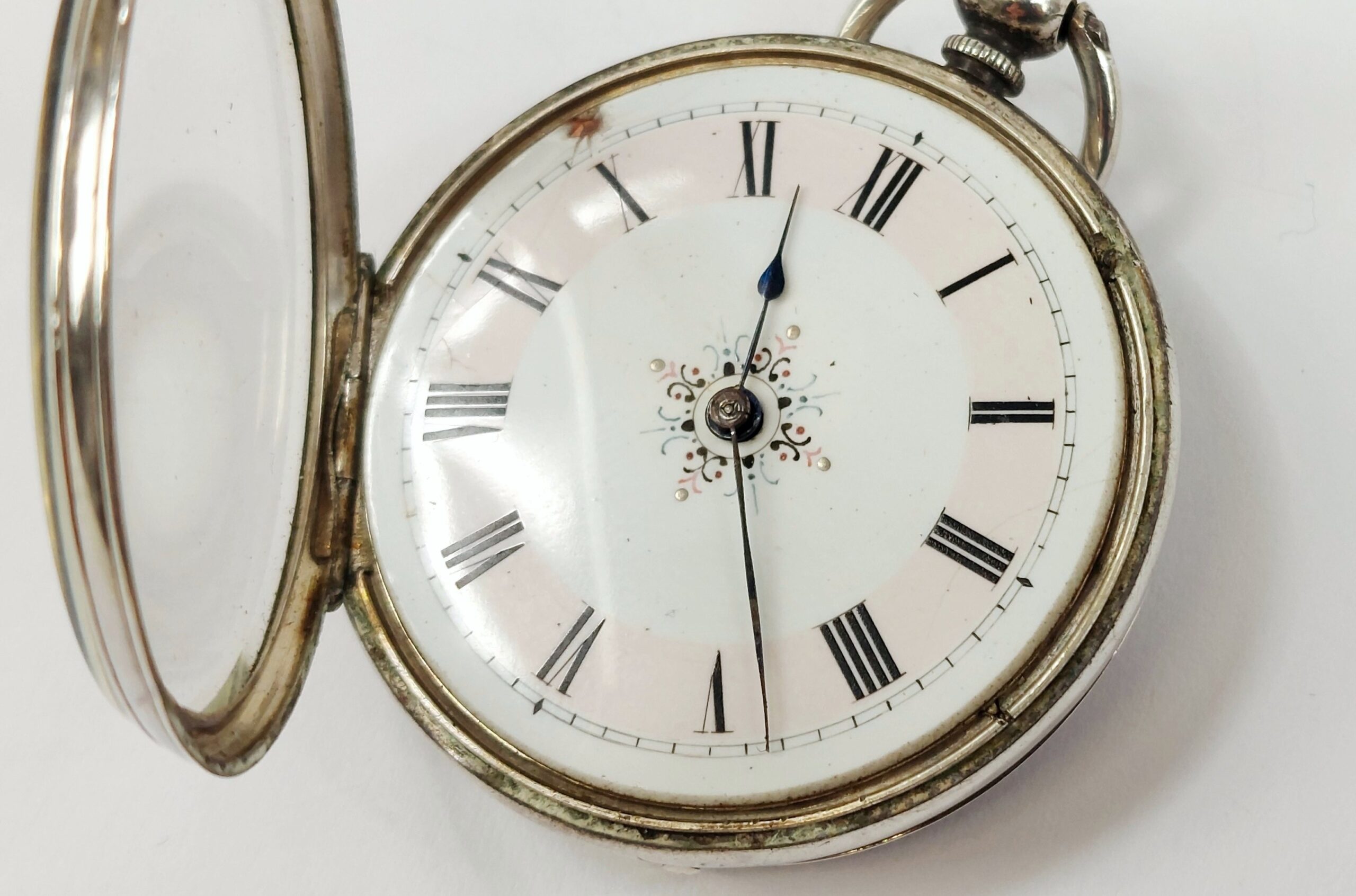 c1900 Ladies Continental Silver Pocket Watch - Image 2