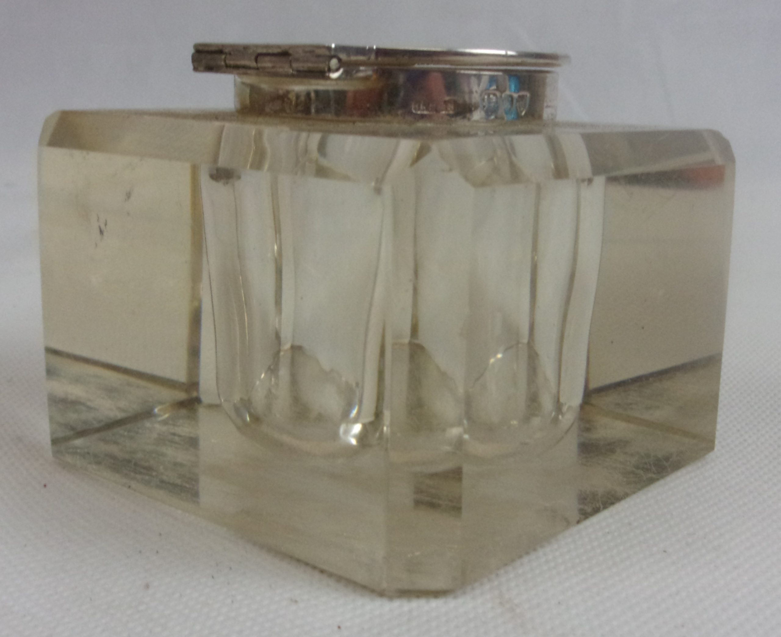 London 1895 Silver Topped Crystal Ink Well - Image 5