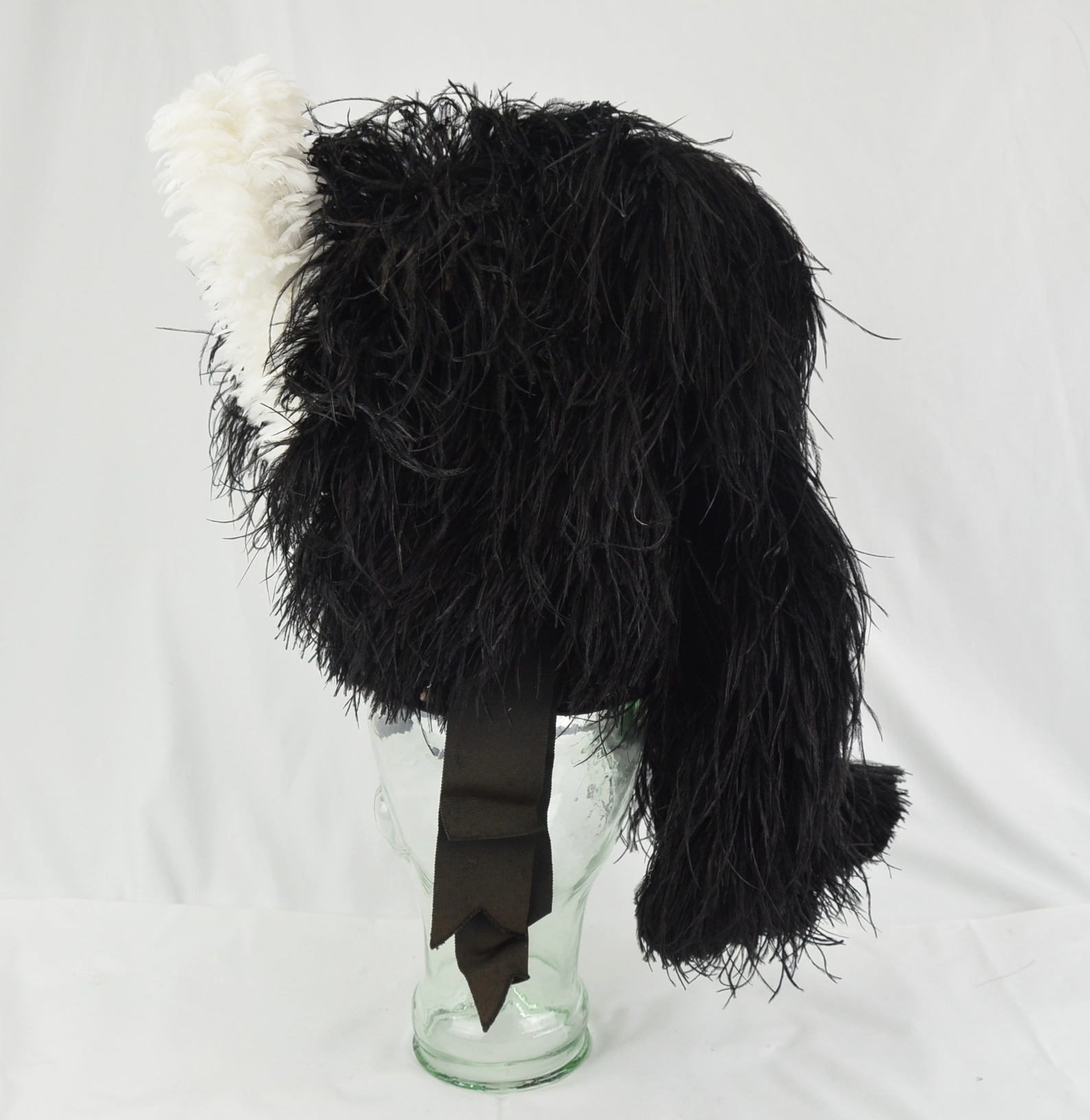 A Gordon Highlanders 6TH Battalion Other Ranks Feather Bonnet - Image 5