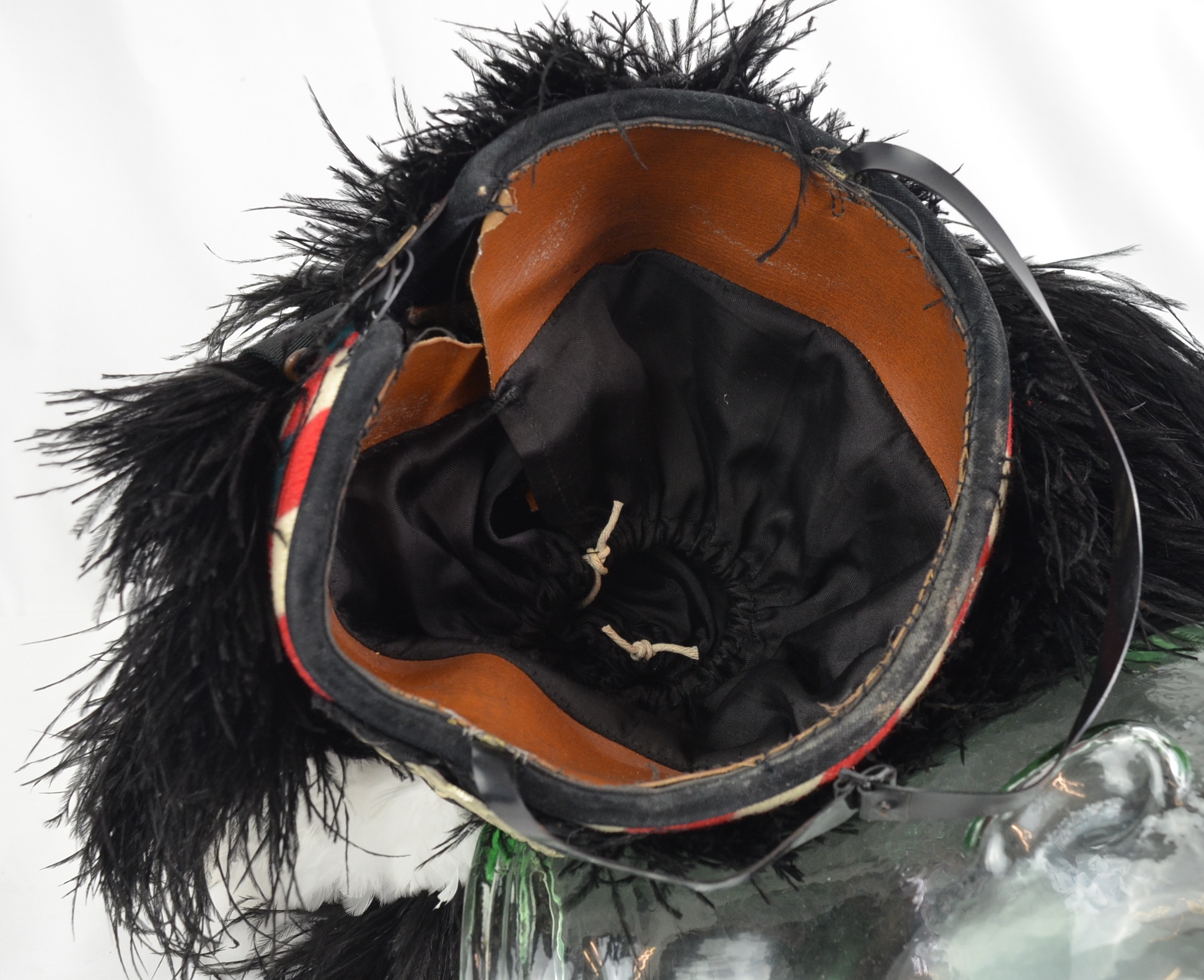 A Gordon Highlanders 6TH Battalion Other Ranks Feather Bonnet - Image 9