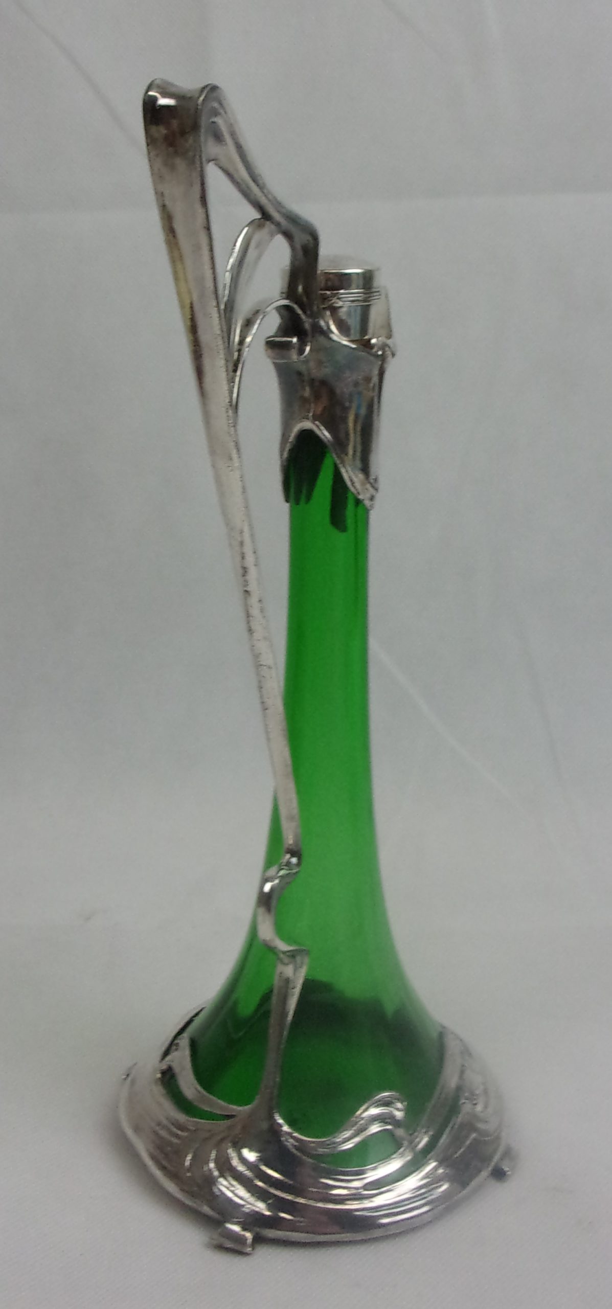 Art Nouveau Silver Plated Green Glass Decanter - Image 2