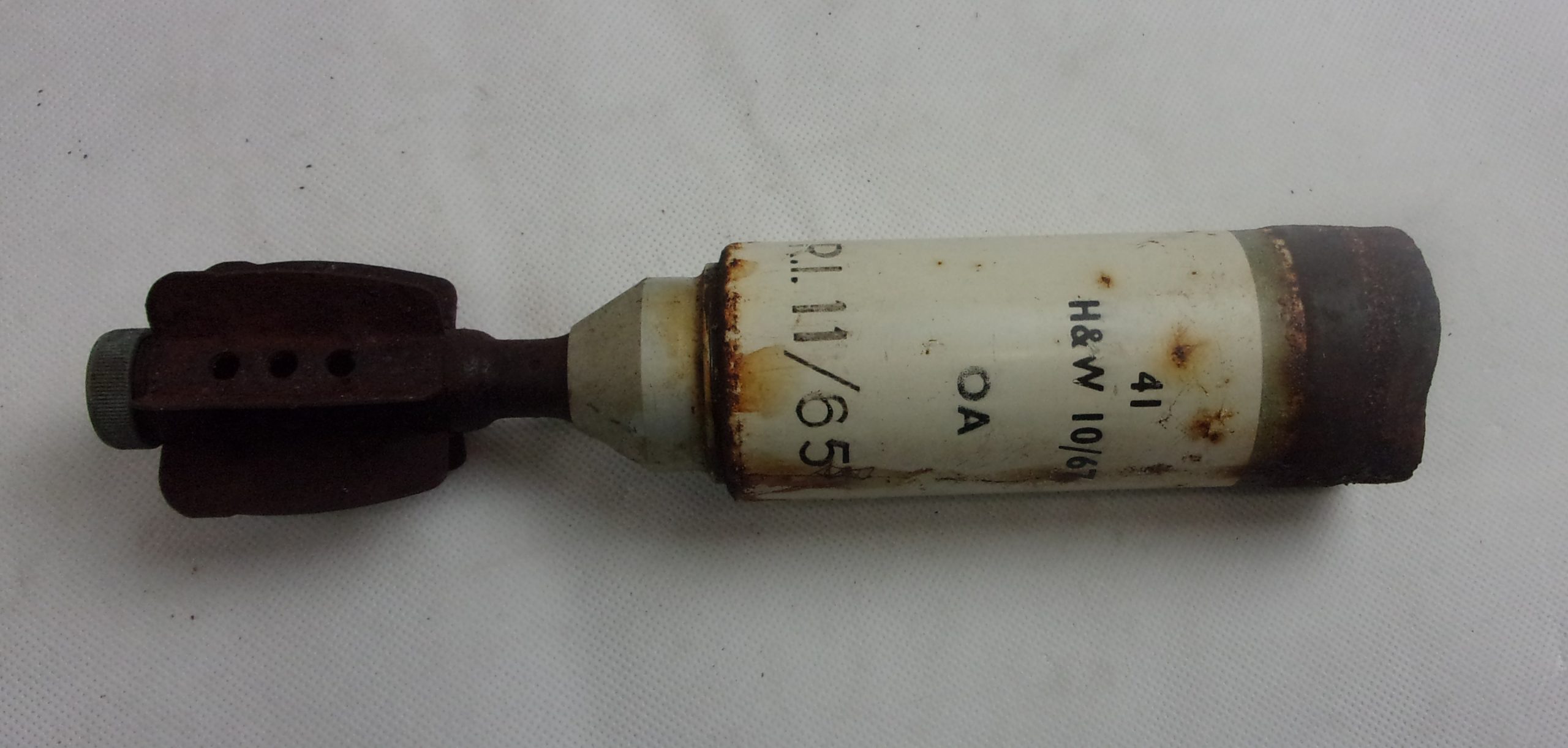 British Army Inert 2 Inch Mortar Illumination Shell Case #3 - Image 4