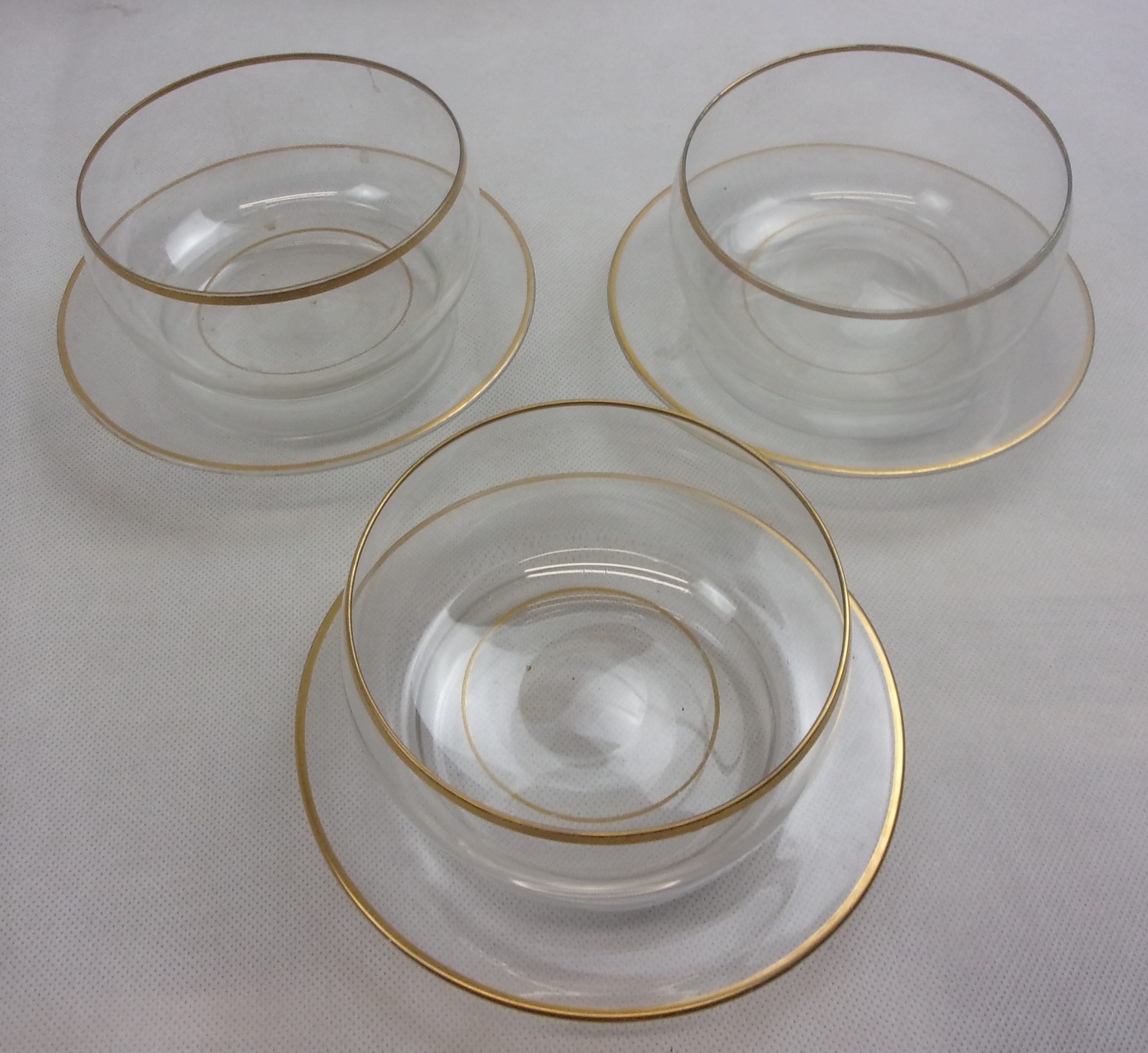 Circa 1820 Trio Of Georgian Gilt Glass Finger Bowls And Saucers