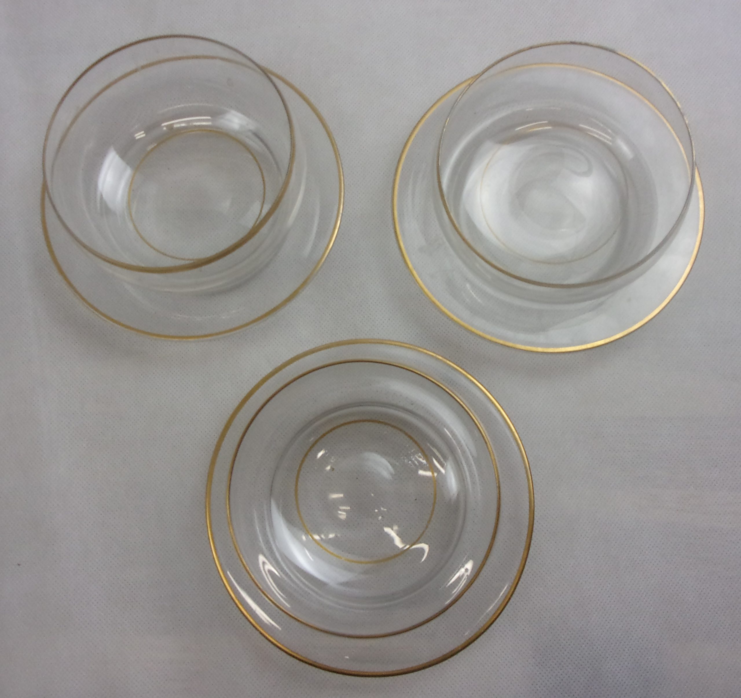 Circa 1820 Trio Of Georgian Gilt Glass Finger Bowls And Saucers - Image 5