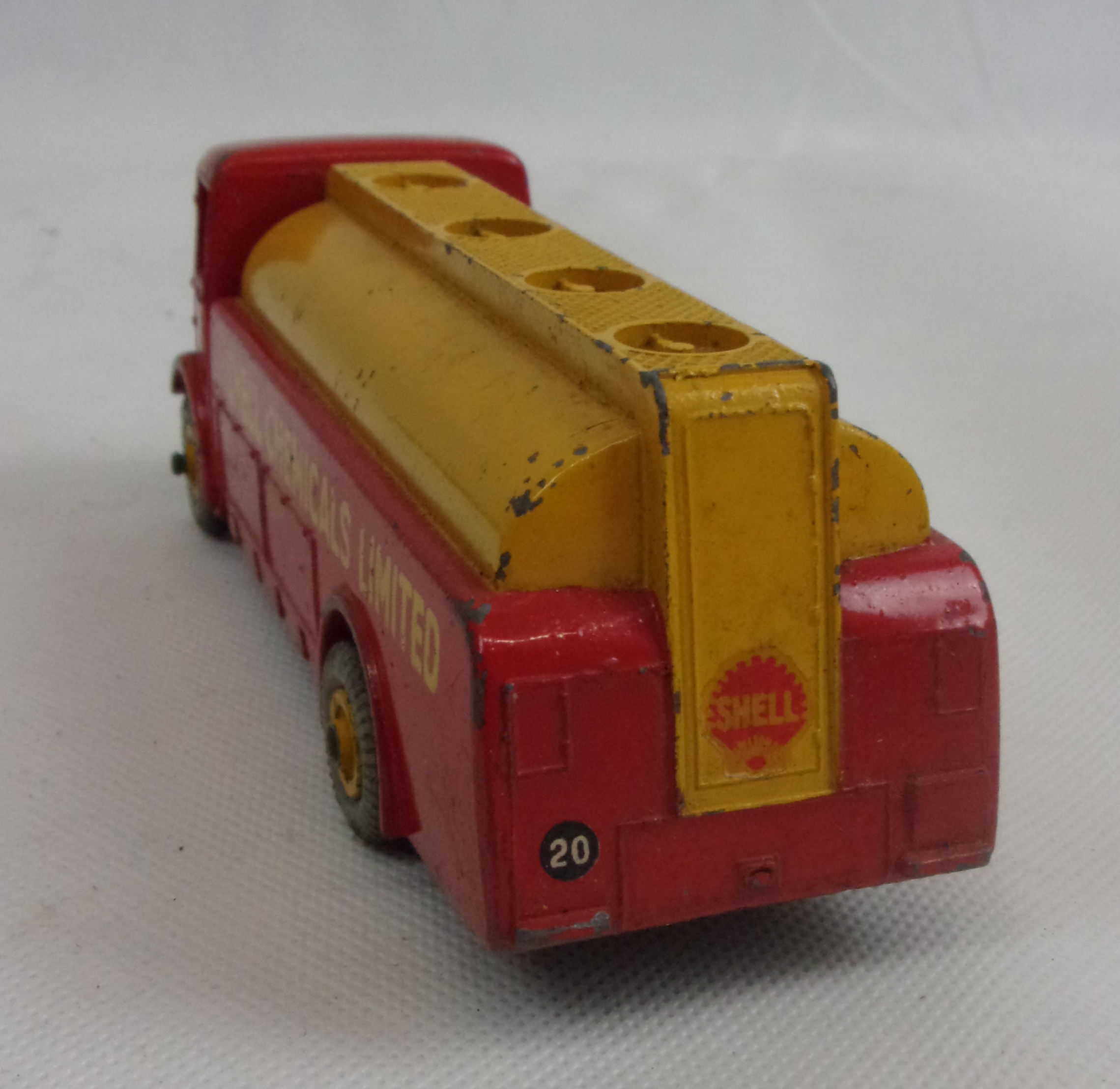 Dinky 591 Shell A.E.C. Tanker In Its Original Box - Image 3