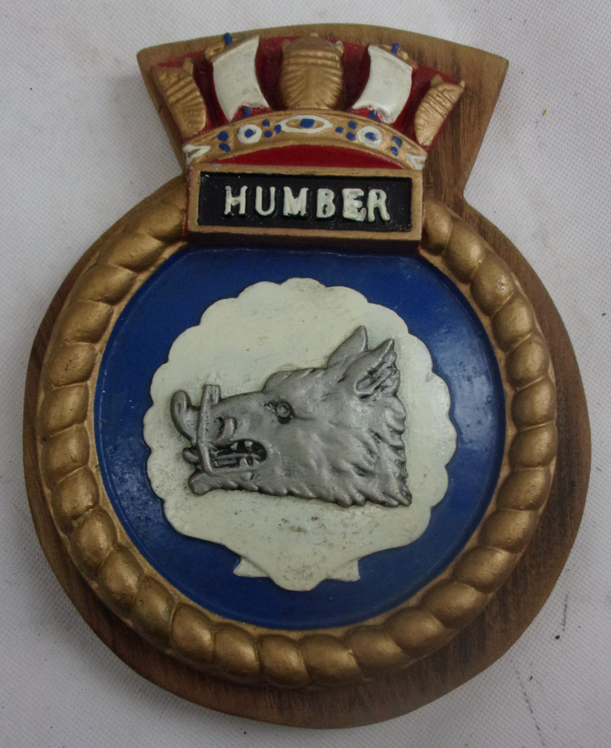 HMS Humber 1984 River Class Minesweeper Copy Aluminium Ships Crest