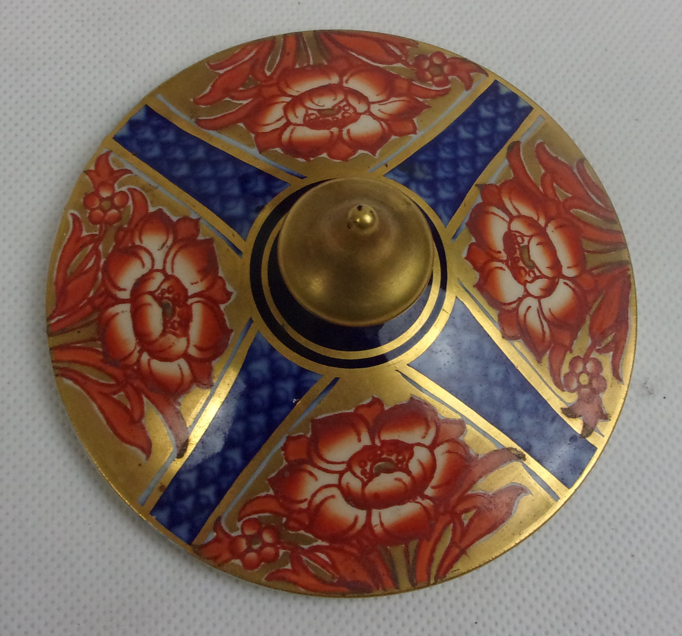 Circa 1897 William Moorcroft For James MacIntyre Aurelian Ware Lidded Bonbonnierre - Image 6