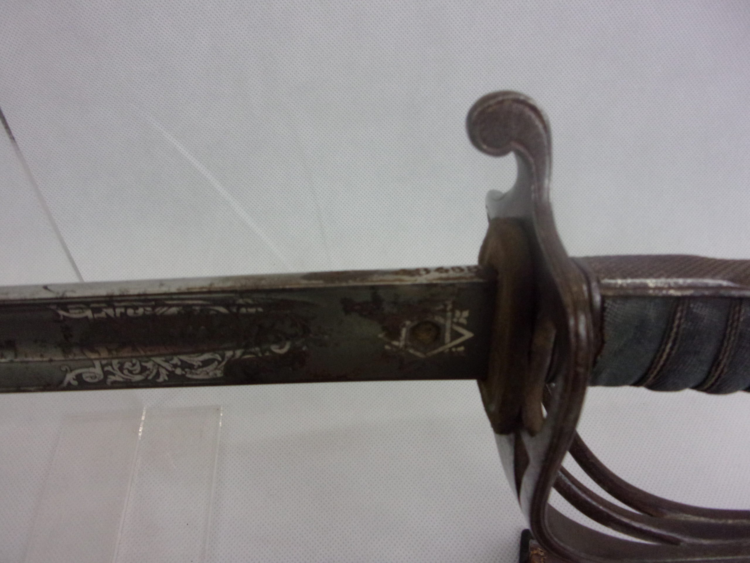 Royal Artillery Wilkinson Swords 1822 Pattern Light Cavalry Sabre, Leather Frog And Leather Field Scabbard - Image 9