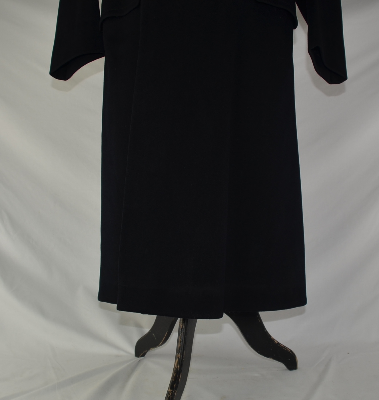 Royal Navy Officers Gieves Wool/Cashmere Dress Coat In Superb Condition - Image 12