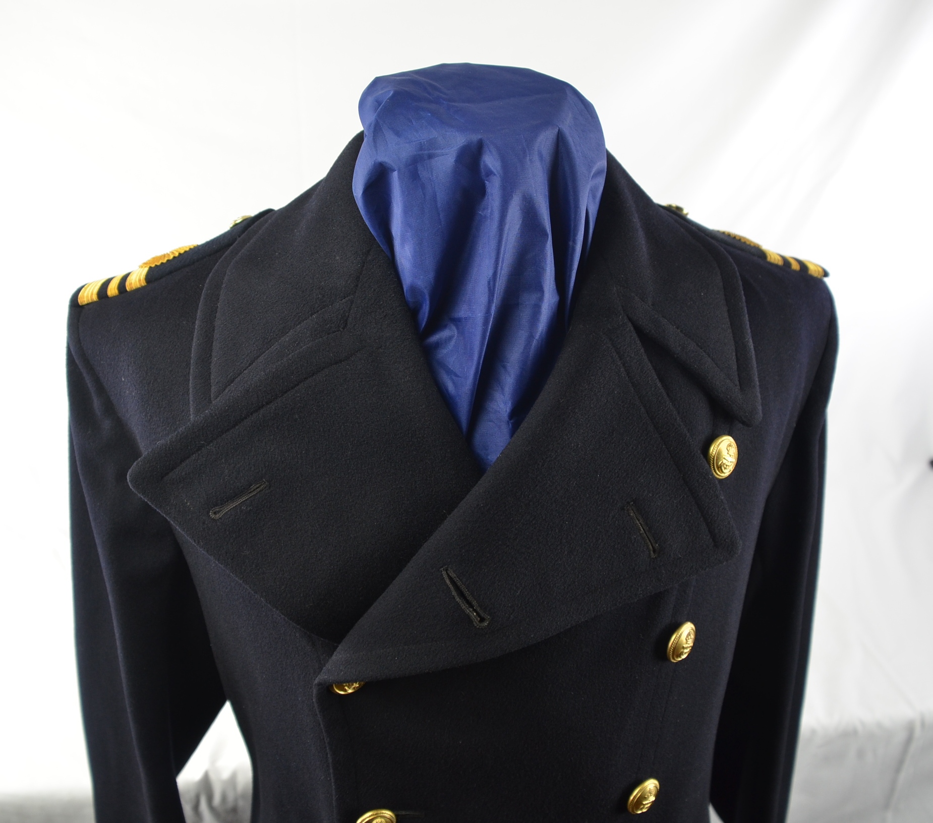 Royal Navy Officers Gieves Wool/Cashmere Dress Coat In Superb Condition - Image 14